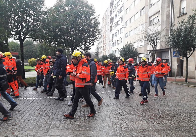 2017-12-29 ProtestaBombeirosComarcaisPontevedra13.jpeg